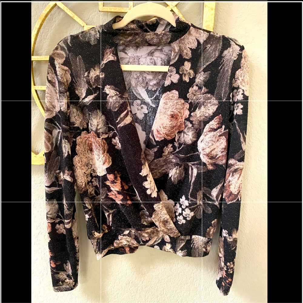 BKE Boutique Floral Blouse With Choker Collar